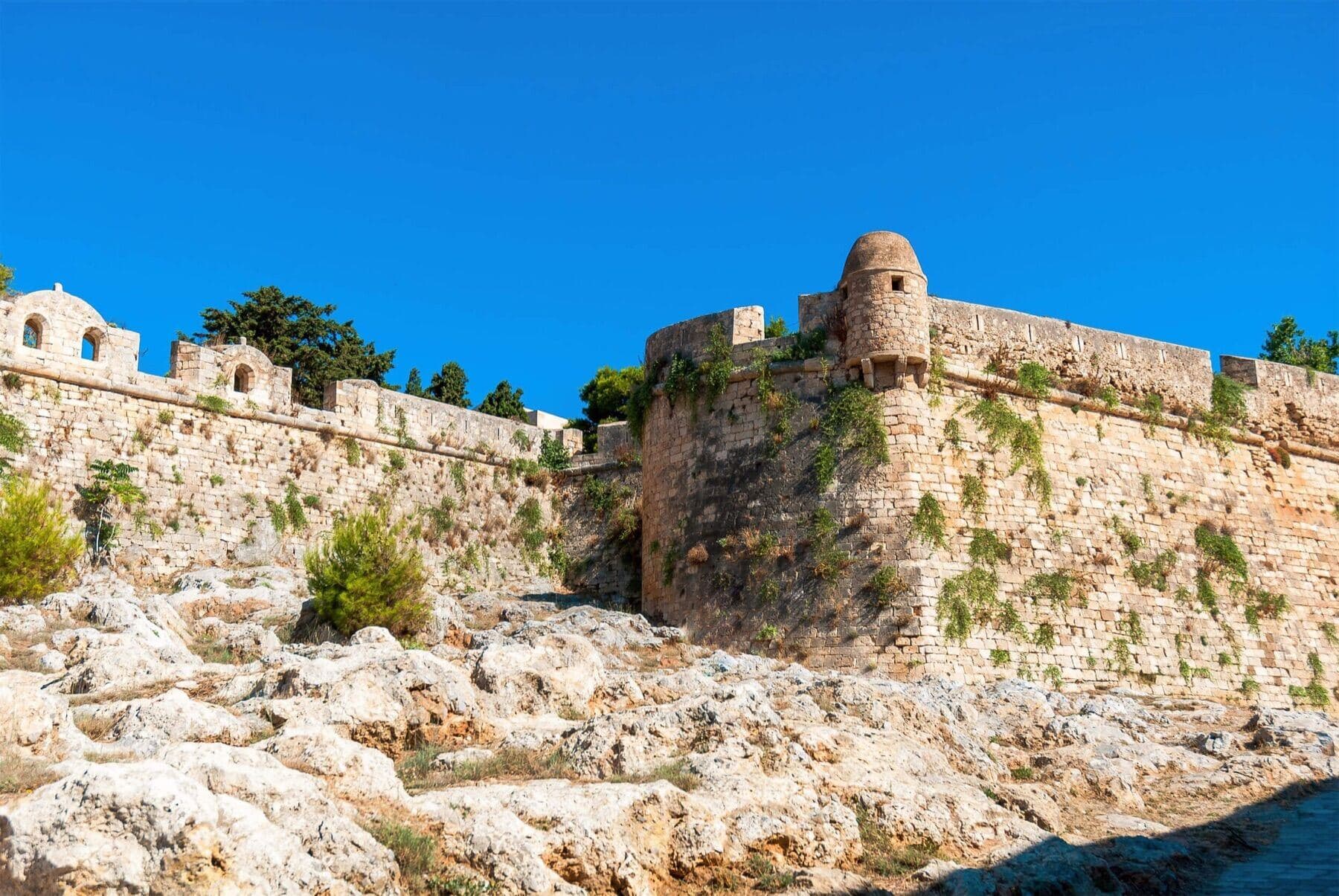 The Fortezza fortress walls above Rethymno